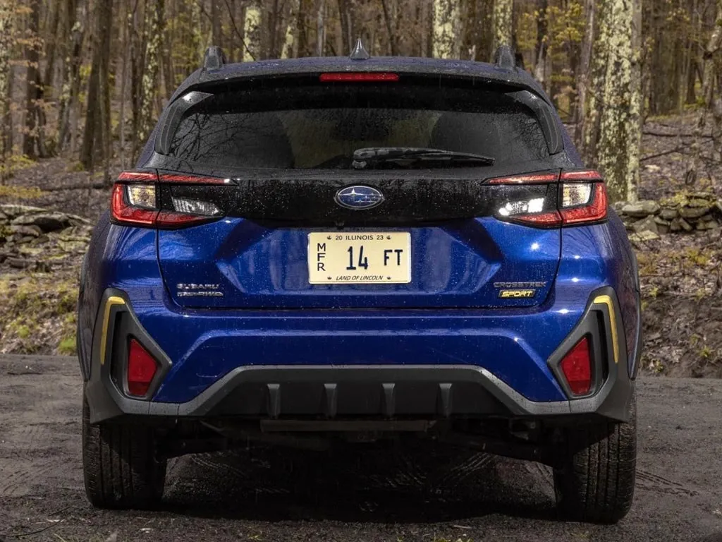 Subaru Crosstrek,autocango,china used car exporter,china ev exporter,chinese used car exporter,chinese used ev exporter