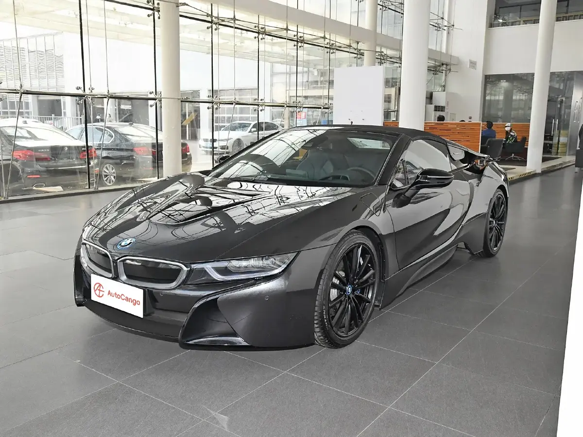 2020 BMW i8 1.5T 231HP L3 6AT PHEV 11.6KWH