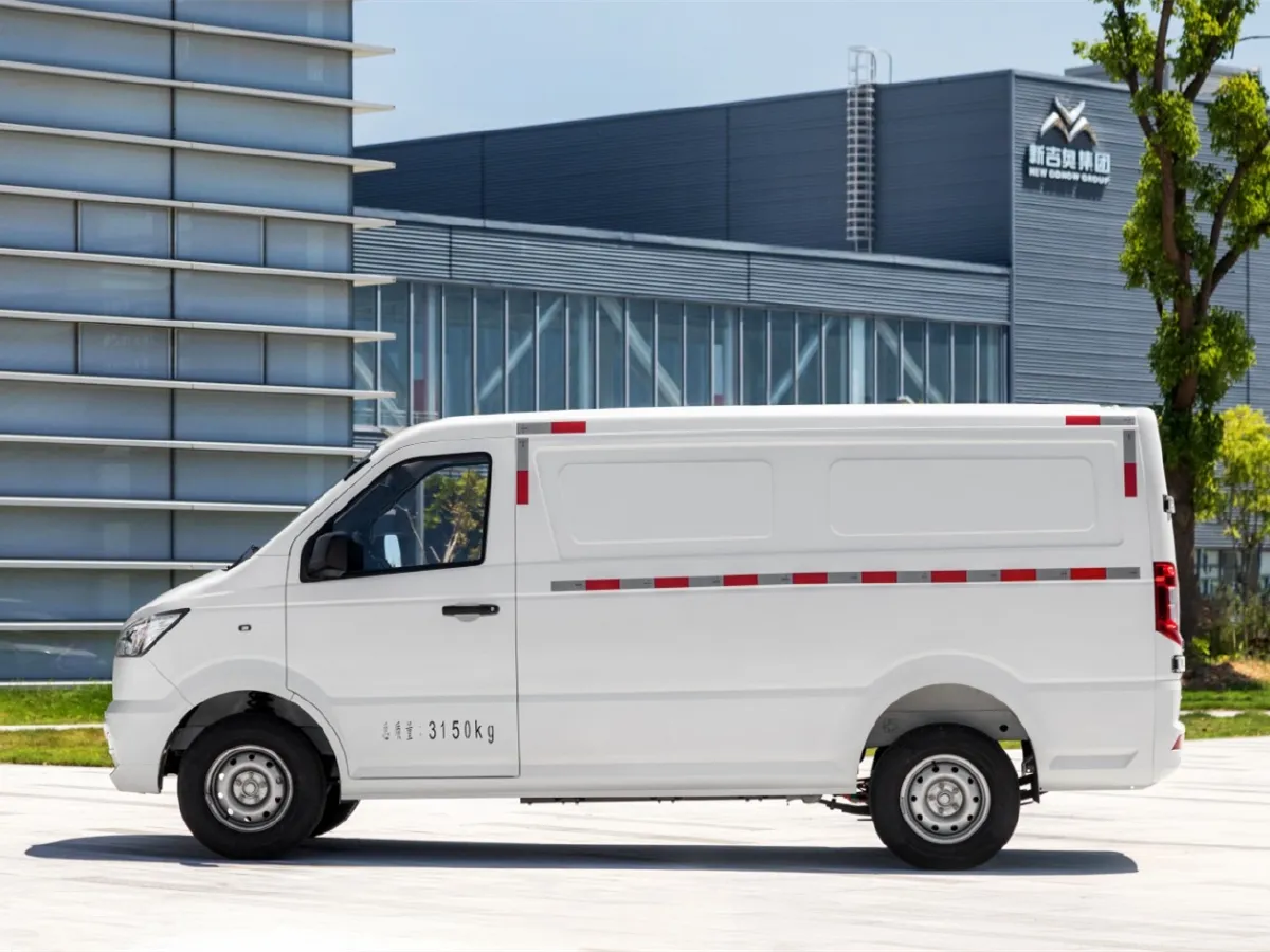 New Gonow ShuaiLing,autocango,china used car exporter,china ev exporter,chinese used car exporter,chinese used ev exporter