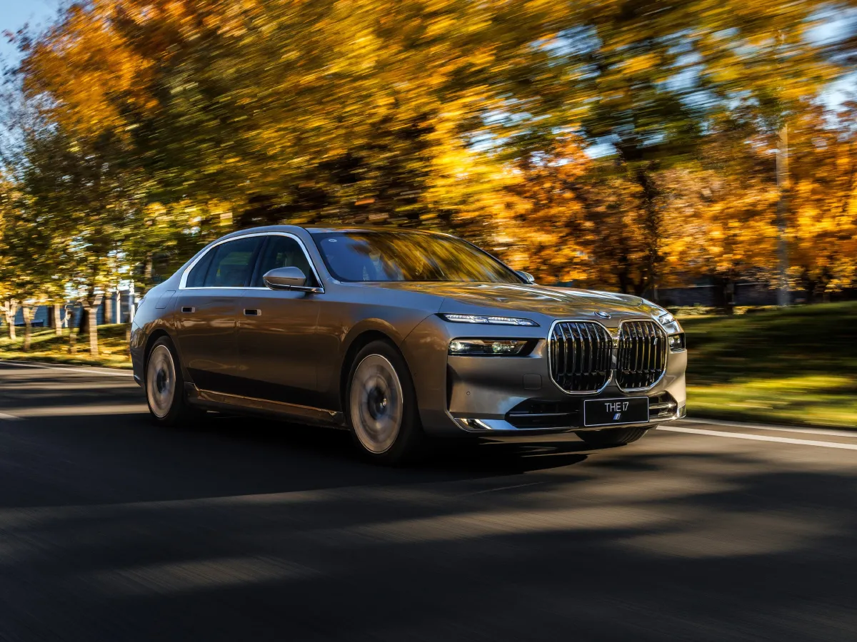 BMW i7,autocango,china used car exporter,china ev exporter,chinese used car exporter,chinese used ev exporter