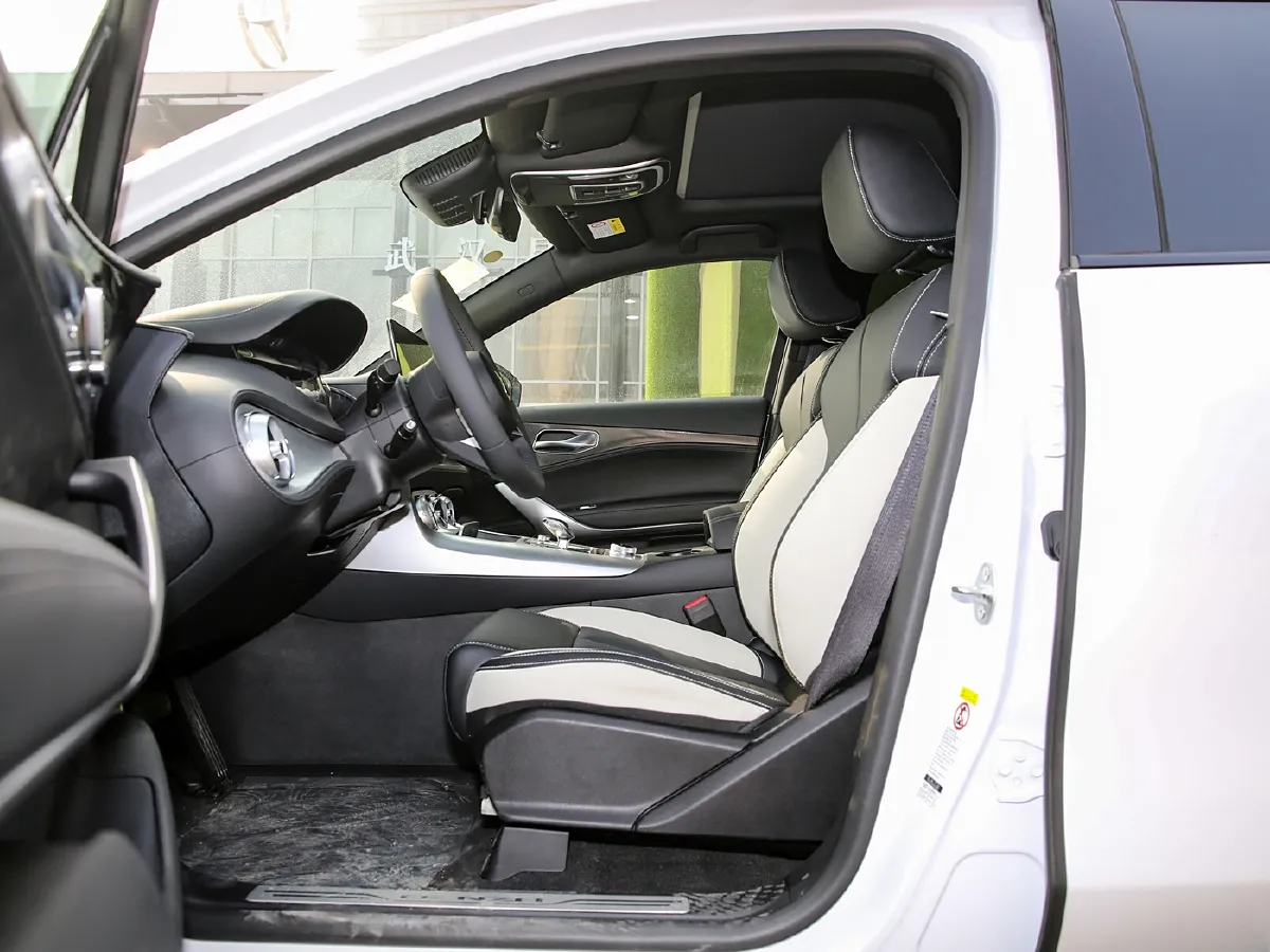 Denza X,autocango,china used car exporter,china ev exporter,chinese used car exporter,chinese used ev exporter