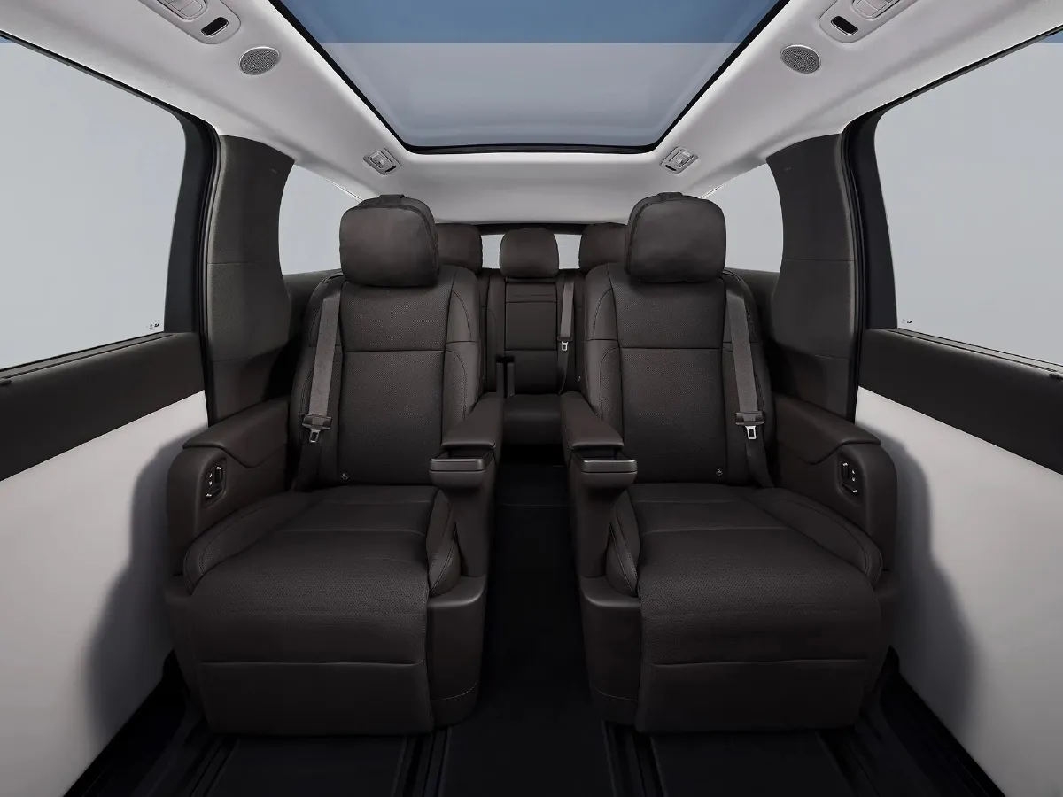 Li MEGA,autocango,china used car exporter,china ev exporter,chinese used car exporter,chinese used ev exporter