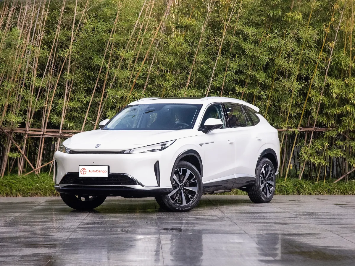 2024 Roewe D5X DMH 1.5T 150HP L4 2DHT PHEV 21.4KWH,autocango,china used car exporter,china ev exporter,chinese used car exporter,chinese used ev exporter