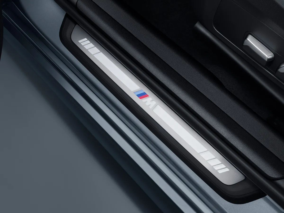 BMW 3 Series,autocango,china used car exporter,china ev exporter,chinese used car exporter,chinese used ev exporter