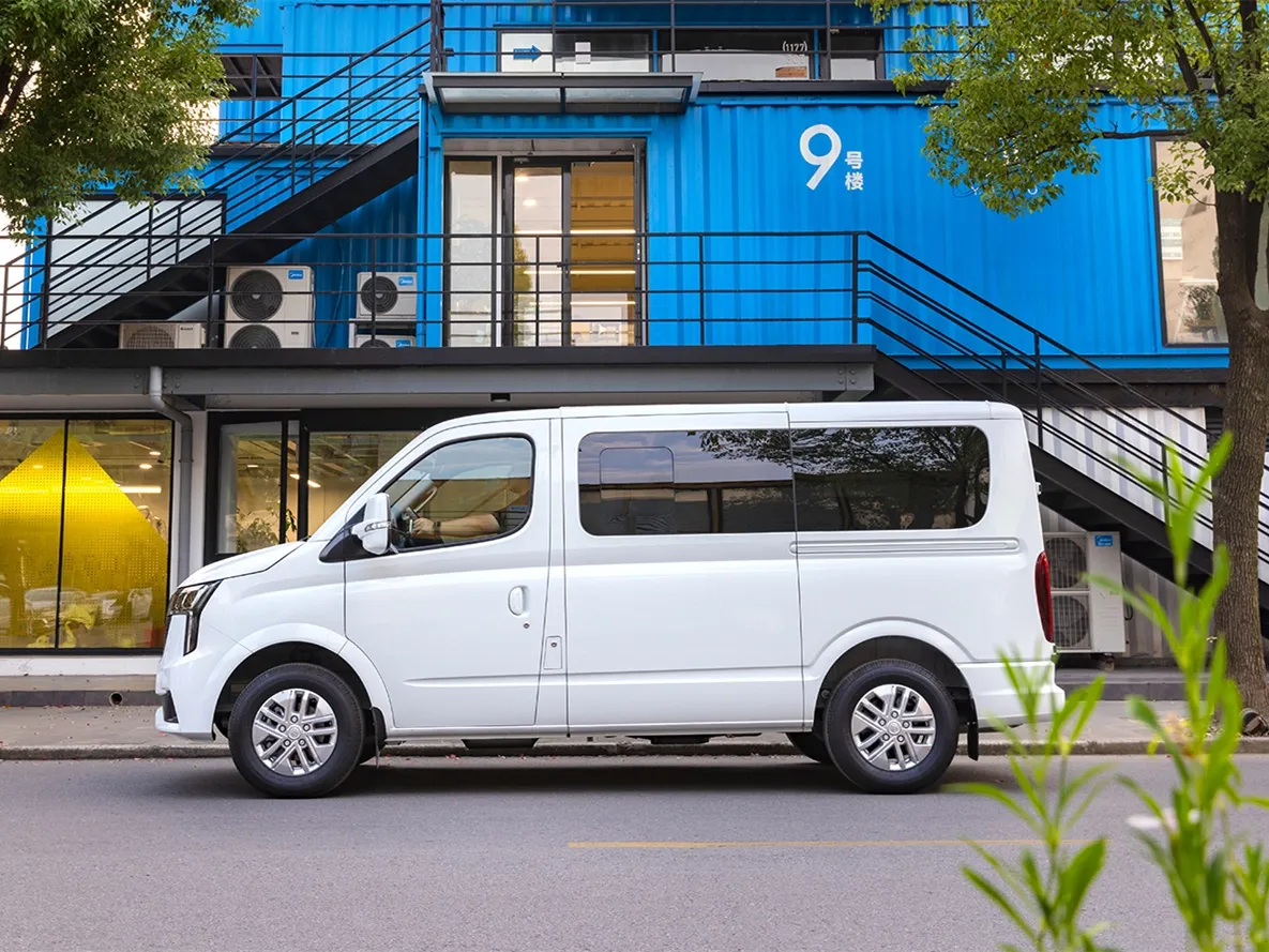 MAXUS XinTu V80,autocango,china used car exporter,china ev exporter,chinese used car exporter,chinese used ev exporter