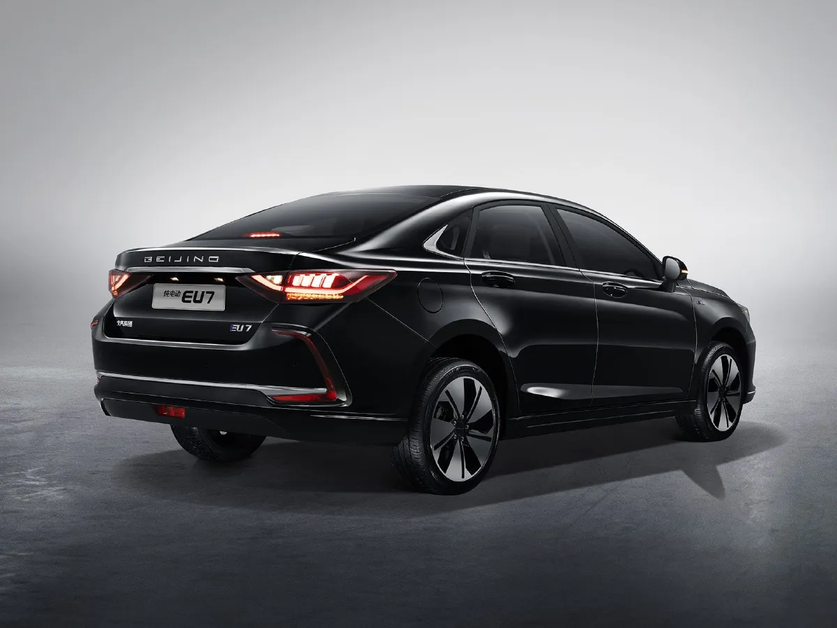 BeiJing Auto EU7,autocango,china used car exporter,china ev exporter,chinese used car exporter,chinese used ev exporter