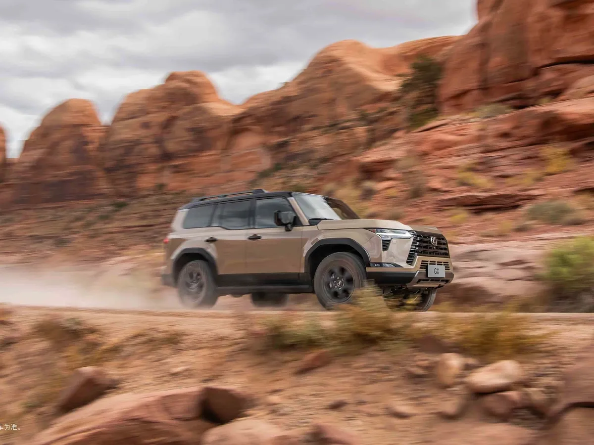 Lexus GX,autocango,china used car exporter,china ev exporter,chinese used car exporter,chinese used ev exporter