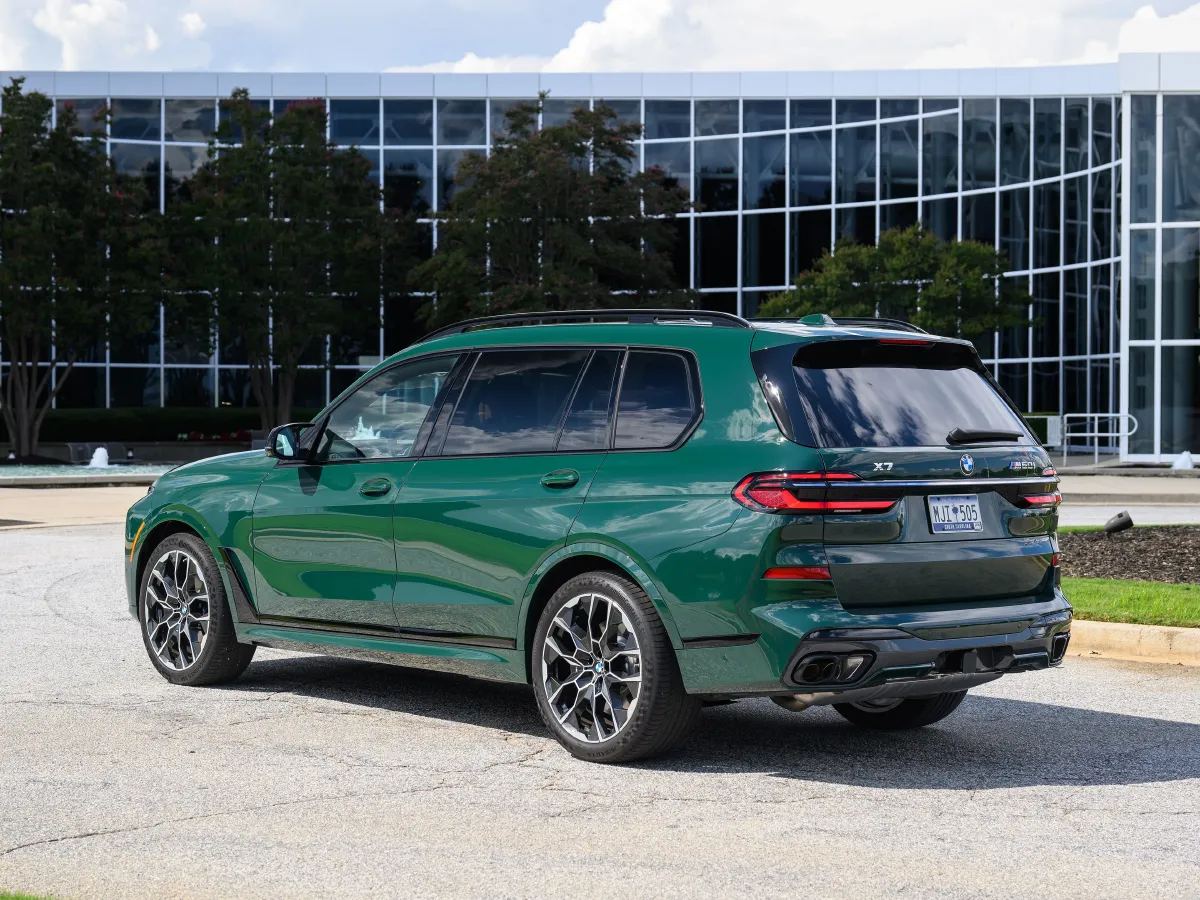 BMW X7,autocango,china used car exporter,china ev exporter,chinese used car exporter,chinese used ev exporter