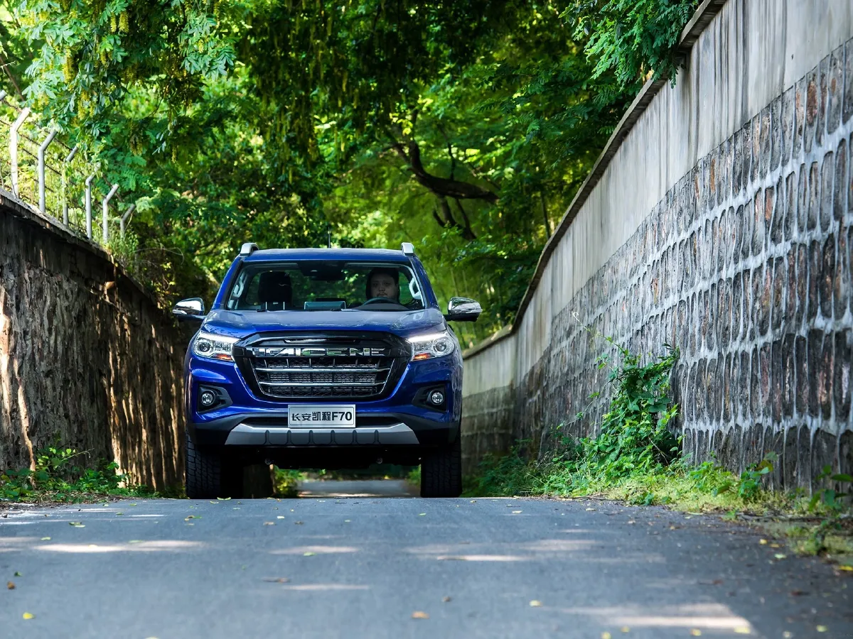 ChangAn Kaicene KaiCheng F70,autocango,china used car exporter,china ev exporter,chinese used car exporter,chinese used ev exporter