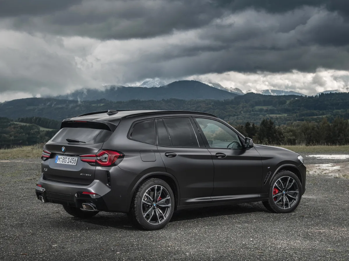 BMW X3,autocango,china used car exporter,china ev exporter,chinese used car exporter,chinese used ev exporter