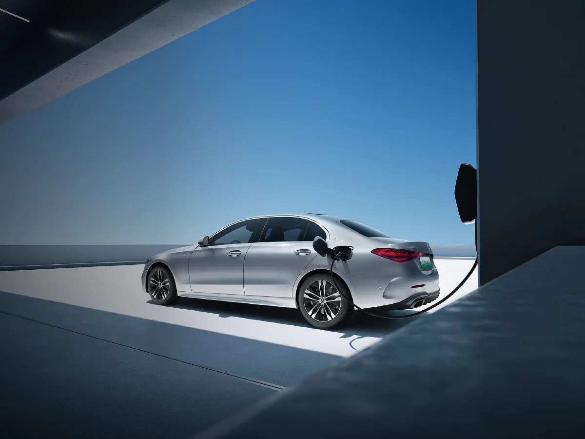 Mercedes-Benz C Class,autocango,china used car exporter,china ev exporter,chinese used car exporter,chinese used ev exporter