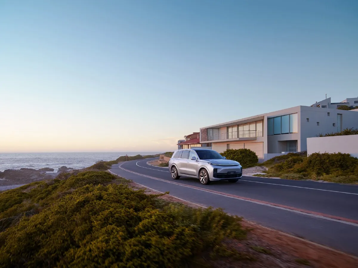 Li L9,autocango,china used car exporter,china ev exporter,chinese used car exporter,chinese used ev exporter