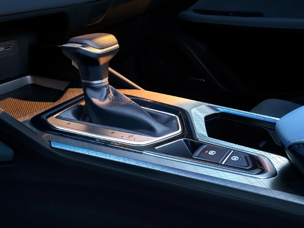 Geely Emgrand L,autocango,china used car exporter,china ev exporter,chinese used car exporter,chinese used ev exporter