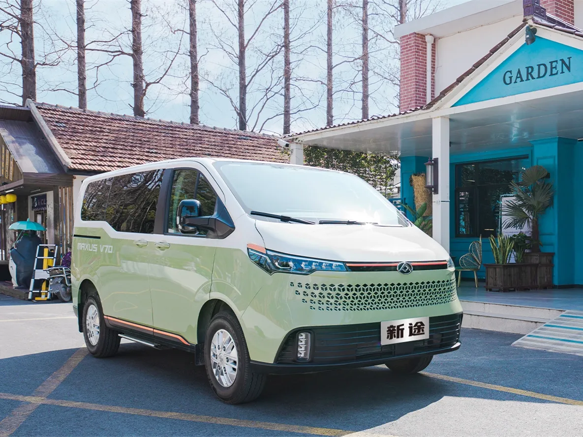 MAXUS XinTu V70,autocango,china used car exporter,china ev exporter,chinese used car exporter,chinese used ev exporter