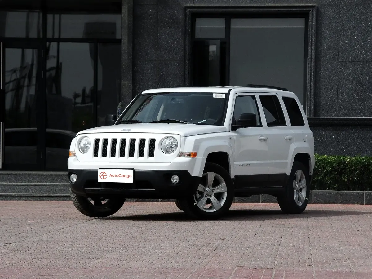 2012 Jeep Patriot 2.4L 170HP L4 CVT,autocango,china used car exporter,china ev exporter,chinese used car exporter,chinese used ev exporter