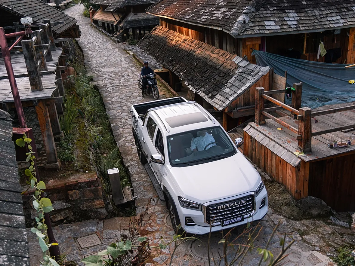 MAXUS T70,autocango,china used car exporter,china ev exporter,chinese used car exporter,chinese used ev exporter