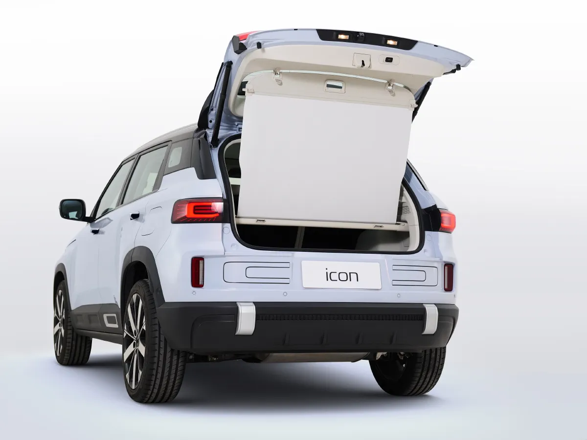 Geely ICON,autocango,china used car exporter,china ev exporter,chinese used car exporter,chinese used ev exporter