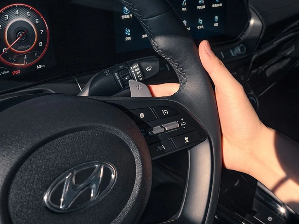 Hyundai La Festa,autocango,china used car exporter,china ev exporter,chinese used car exporter,chinese used ev exporter