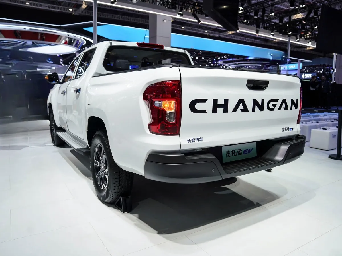 2023 ChangAn LanTuoZhe BEV 65.17KWH,autocango,china used car exporter,china ev exporter,chinese used car exporter,chinese used ev exporter