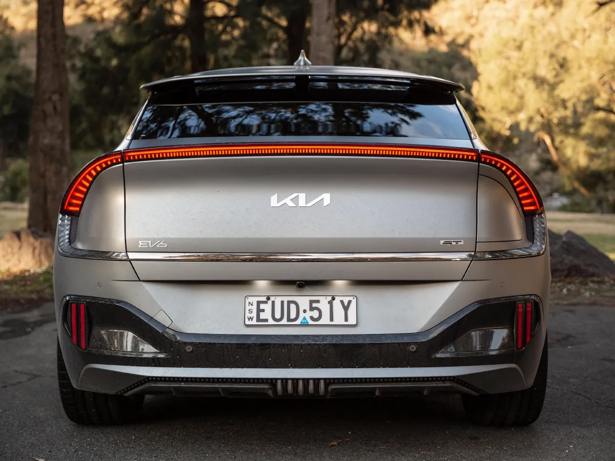 Kia EV6,autocango,china used car exporter,china ev exporter,chinese used car exporter,chinese used ev exporter