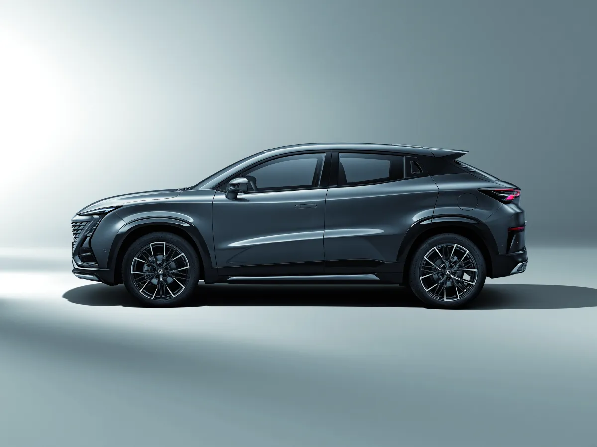 ChangAn UNI-T,autocango,china used car exporter,china ev exporter,chinese used car exporter,chinese used ev exporter