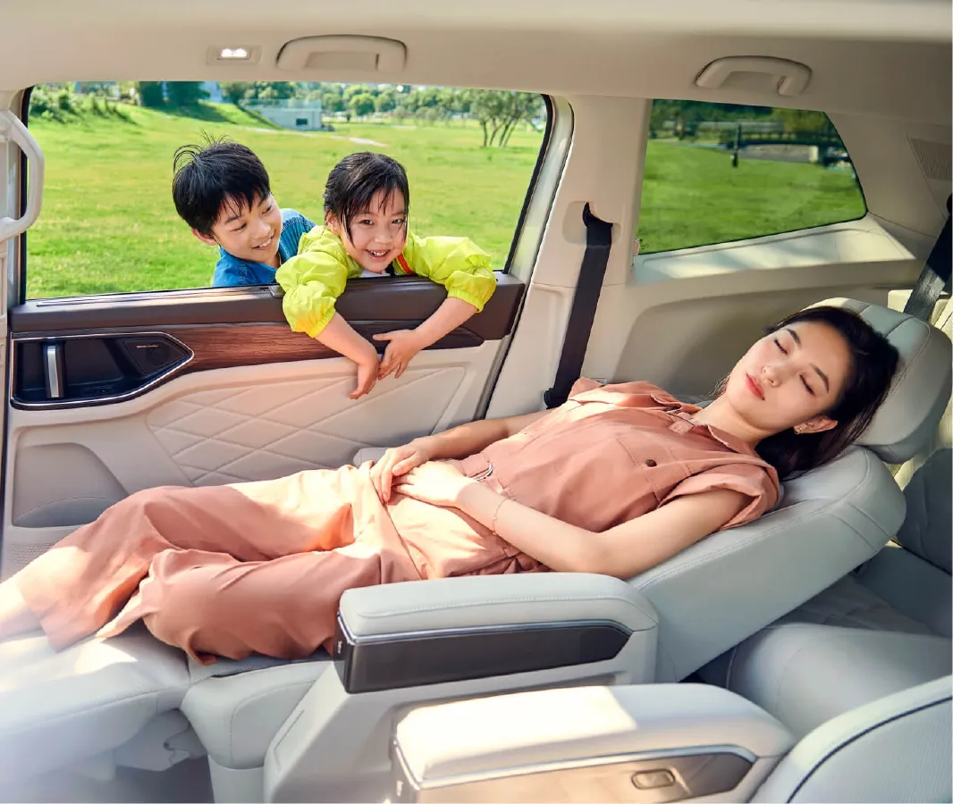 Volkswagen Viloran,autocango,china used car exporter,china ev exporter,chinese used car exporter,chinese used ev exporter