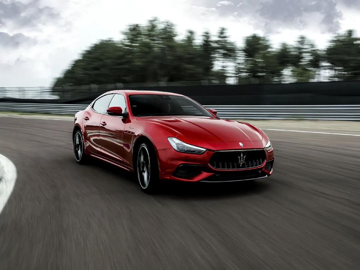 Maserati Ghibli,autocango,china used car exporter,china ev exporter,chinese used car exporter,chinese used ev exporter