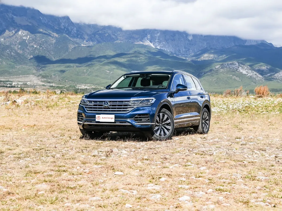 Volkswagen Touareg,autocango,china used car exporter,china ev exporter,chinese used car exporter,chinese used ev exporter