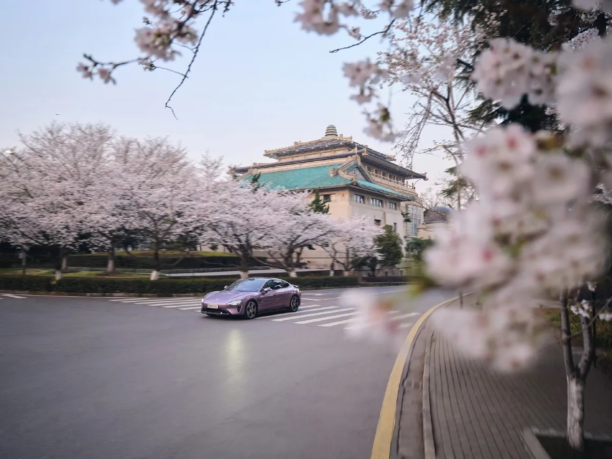 MI SU7,autocango,china used car exporter,china ev exporter,chinese used car exporter,chinese used ev exporter