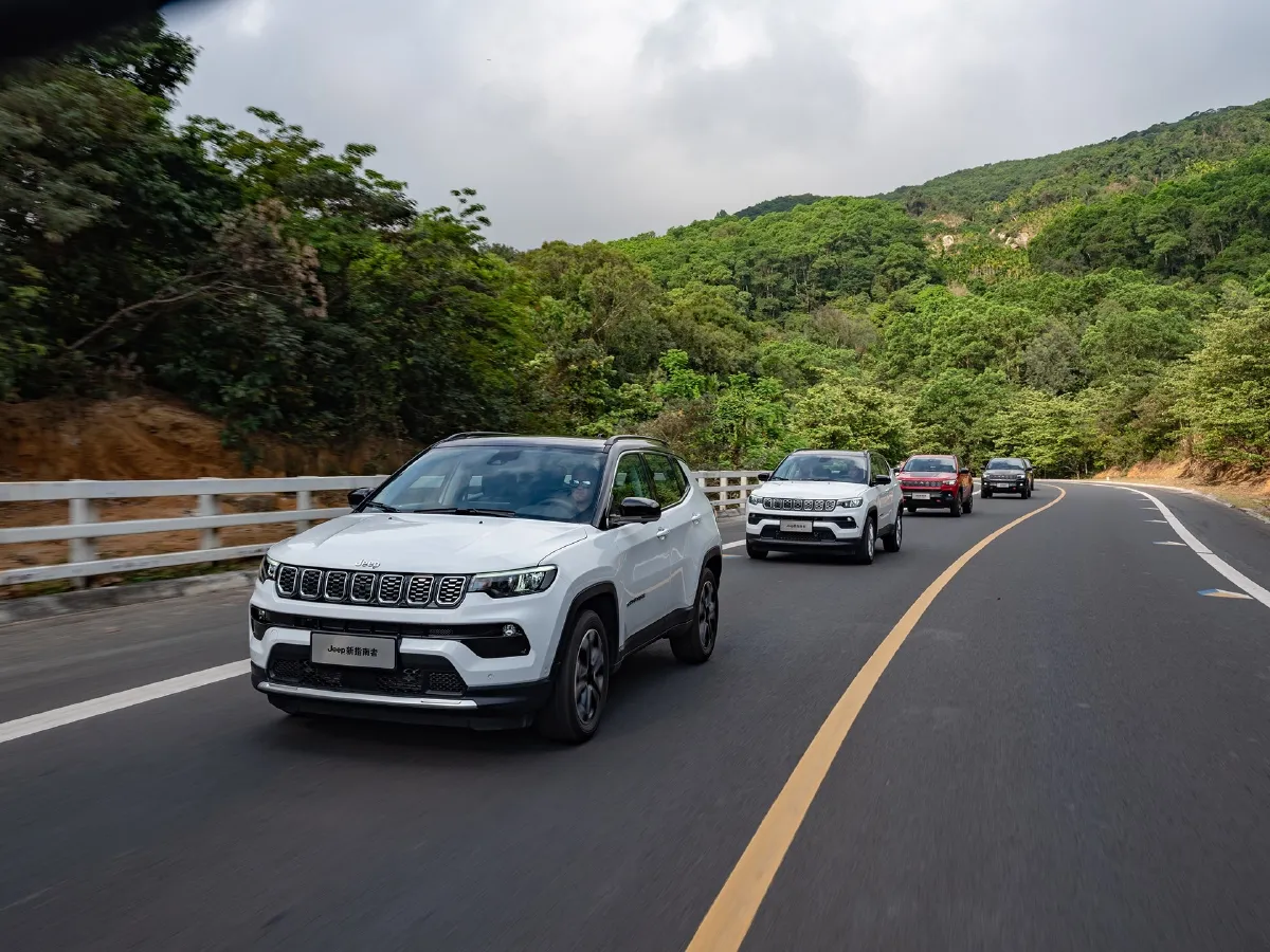 Jeep Compass,autocango,china used car exporter,china ev exporter,chinese used car exporter,chinese used ev exporter