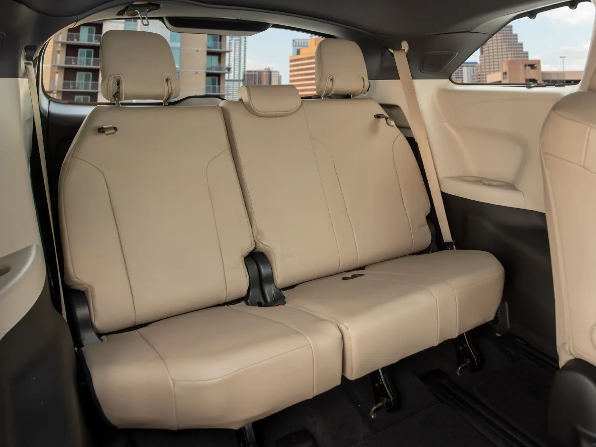 Toyota Sienna,autocango,china used car exporter,china ev exporter,chinese used car exporter,chinese used ev exporter