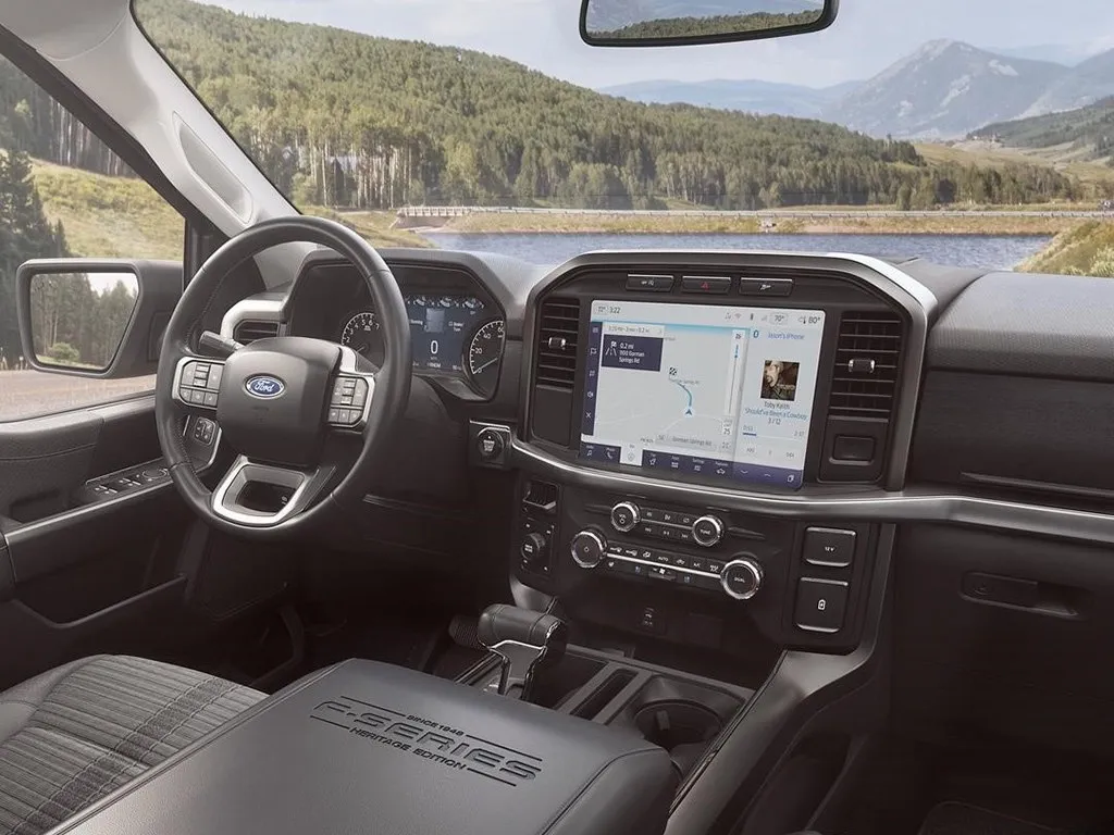 Ford F-150,autocango,china used car exporter,china ev exporter,chinese used car exporter,chinese used ev exporter