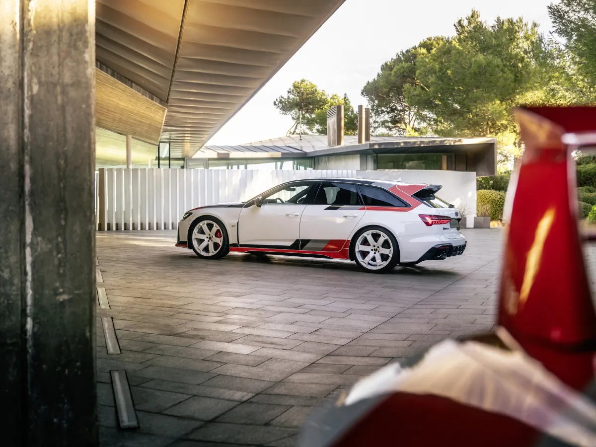 Audi RS 6,autocango,china used car exporter,china ev exporter,chinese used car exporter,chinese used ev exporter