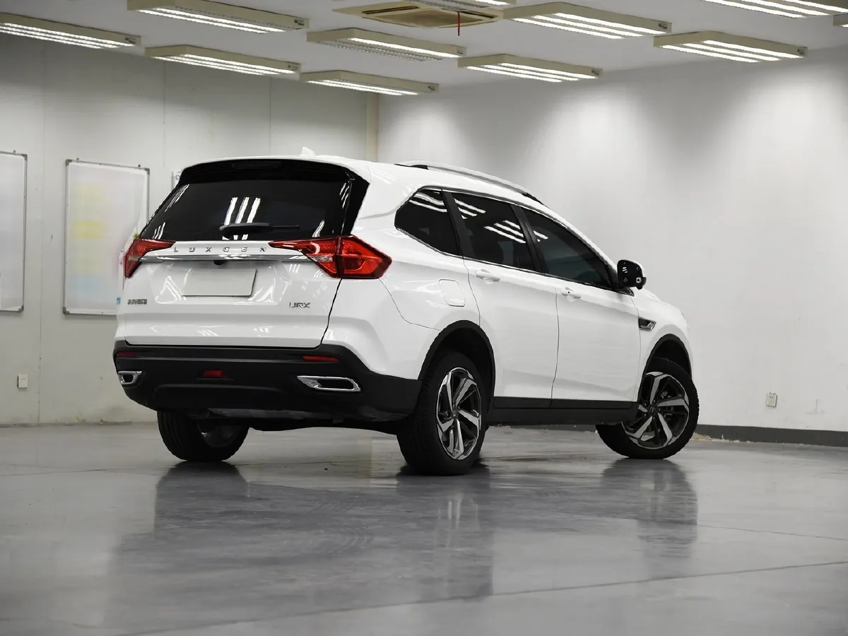 2020 Luxgen URX 1.8T 204HP L4 6AT,autocango,china used car exporter,china ev exporter,chinese used car exporter,chinese used ev exporter