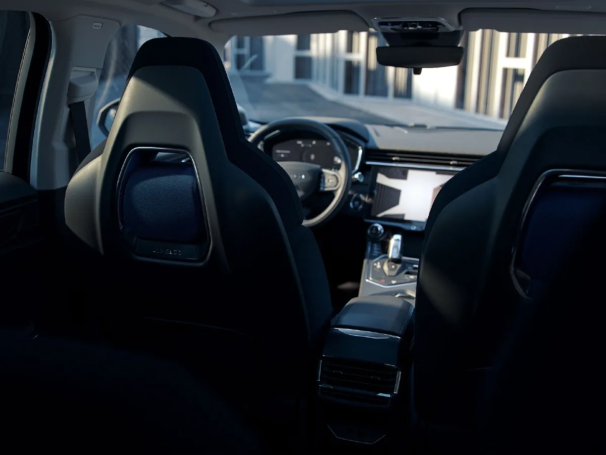 LYNK&CO 01 EM-P,autocango,china used car exporter,china ev exporter,chinese used car exporter,chinese used ev exporter