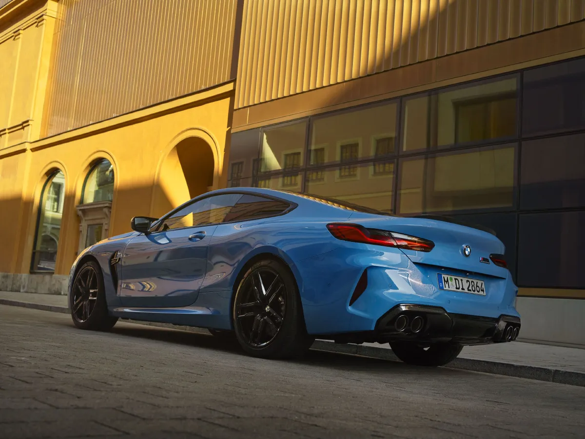 BMW M8,autocango,china used car exporter,china ev exporter,chinese used car exporter,chinese used ev exporter