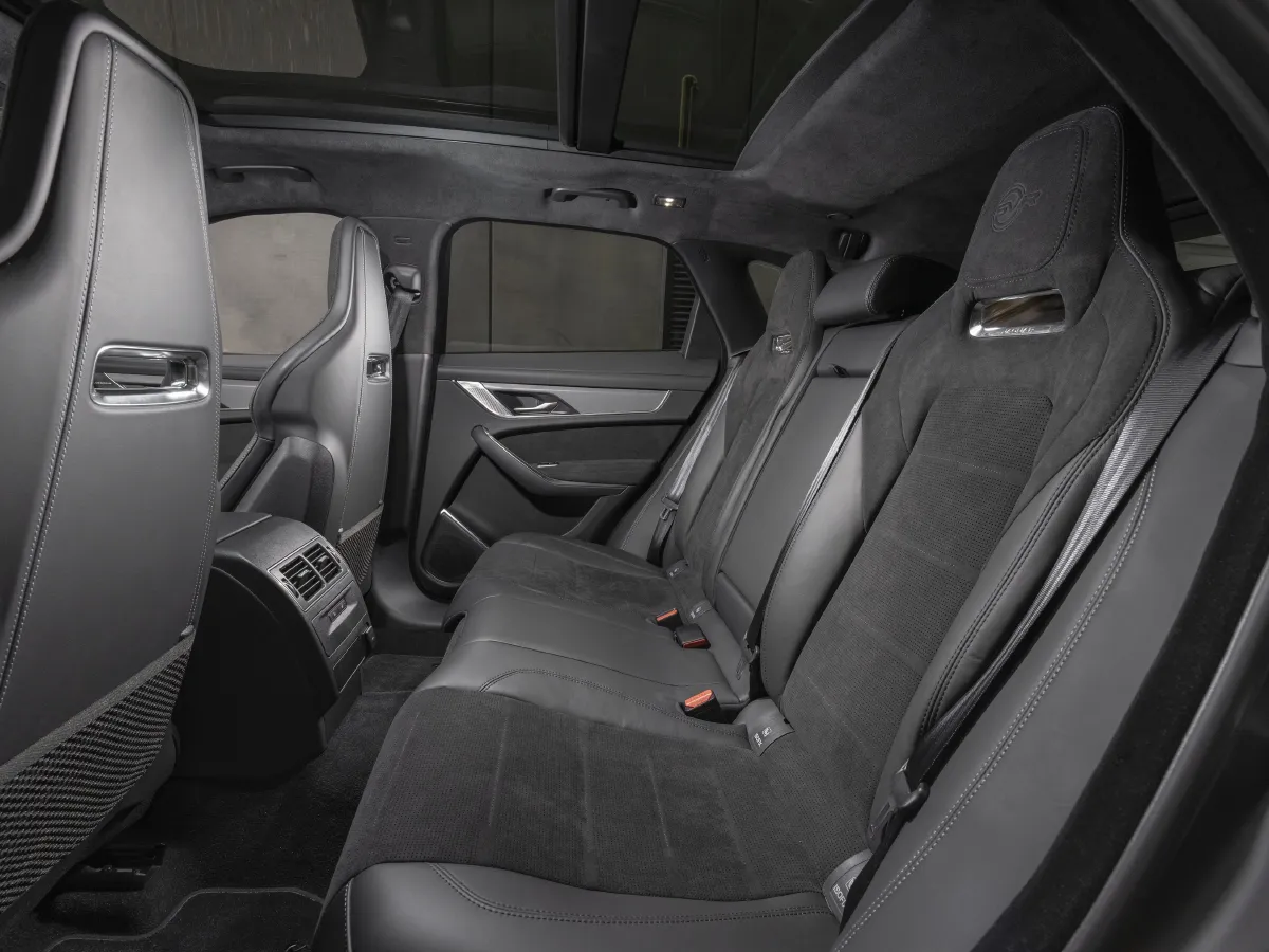 Jaguar F-PACE,autocango,china used car exporter,china ev exporter,chinese used car exporter,chinese used ev exporter