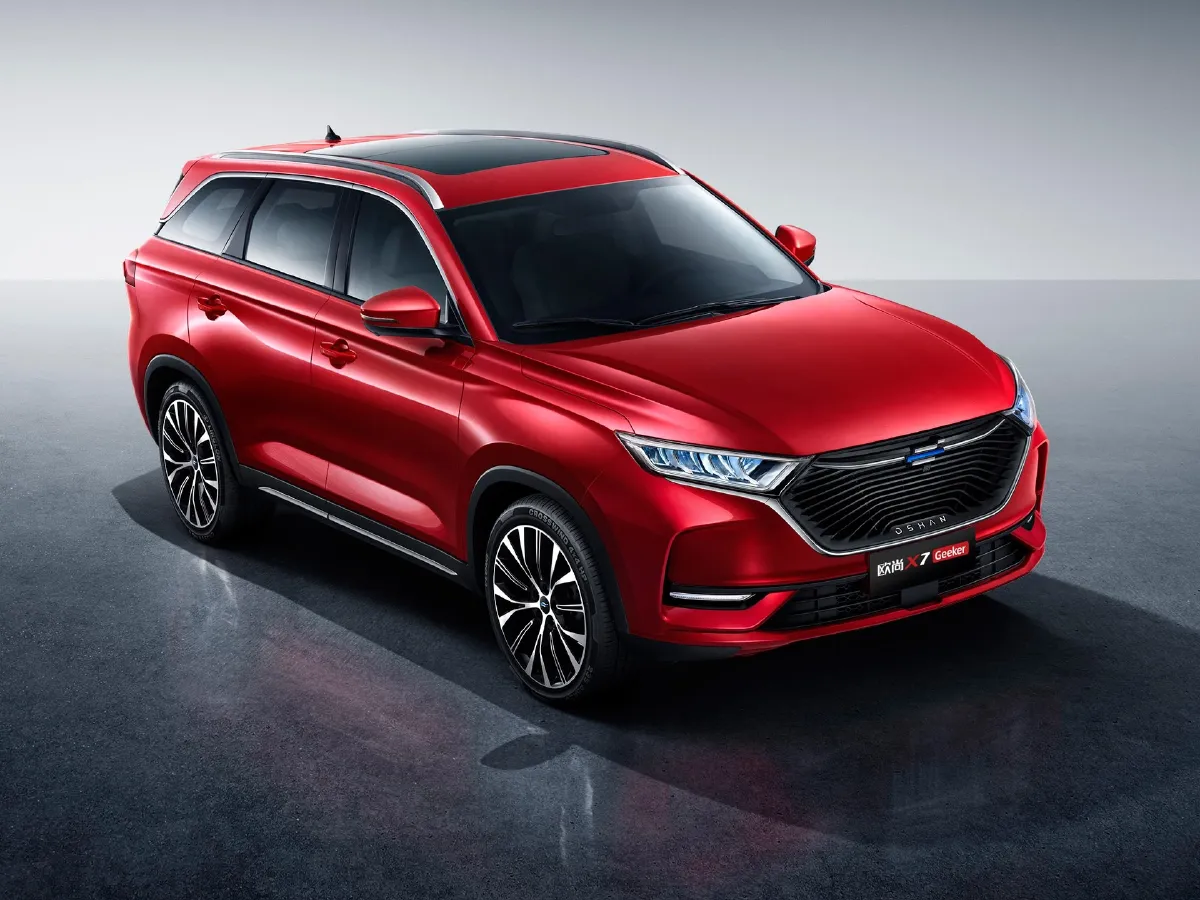 2021 ChangAn Oshan X7 1.5T 178HP L4 6MT,autocango,china used car exporter,china ev exporter,chinese used car exporter,chinese used ev exporter