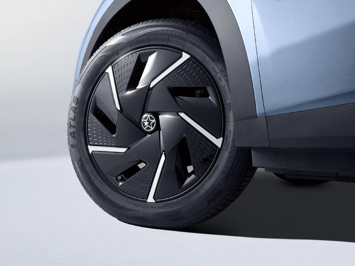 Venucia VX6,autocango,china used car exporter,china ev exporter,chinese used car exporter,chinese used ev exporter