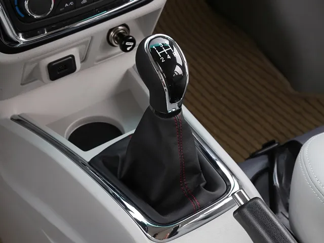 2016 JinBei New Sea Lion X30L 1.3L 86HP L4 5MT,autocango,china used car exporter,china ev exporter,chinese used car exporter,chinese used ev exporter