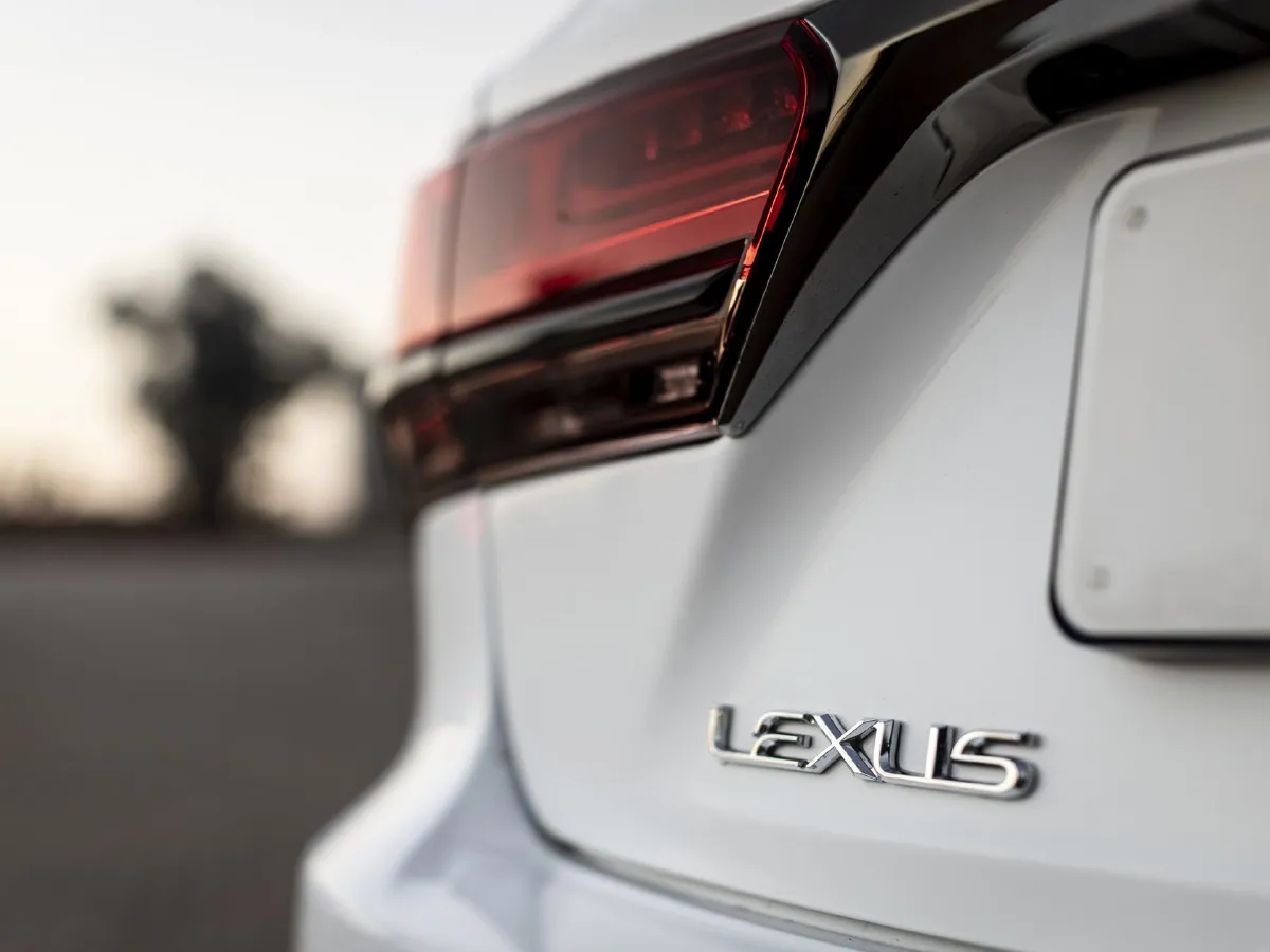 2020 Lexus LS 3.5L 299HP V6 E-CVT Hybrid,autocango,china used car exporter,china ev exporter,chinese used car exporter,chinese used ev exporter