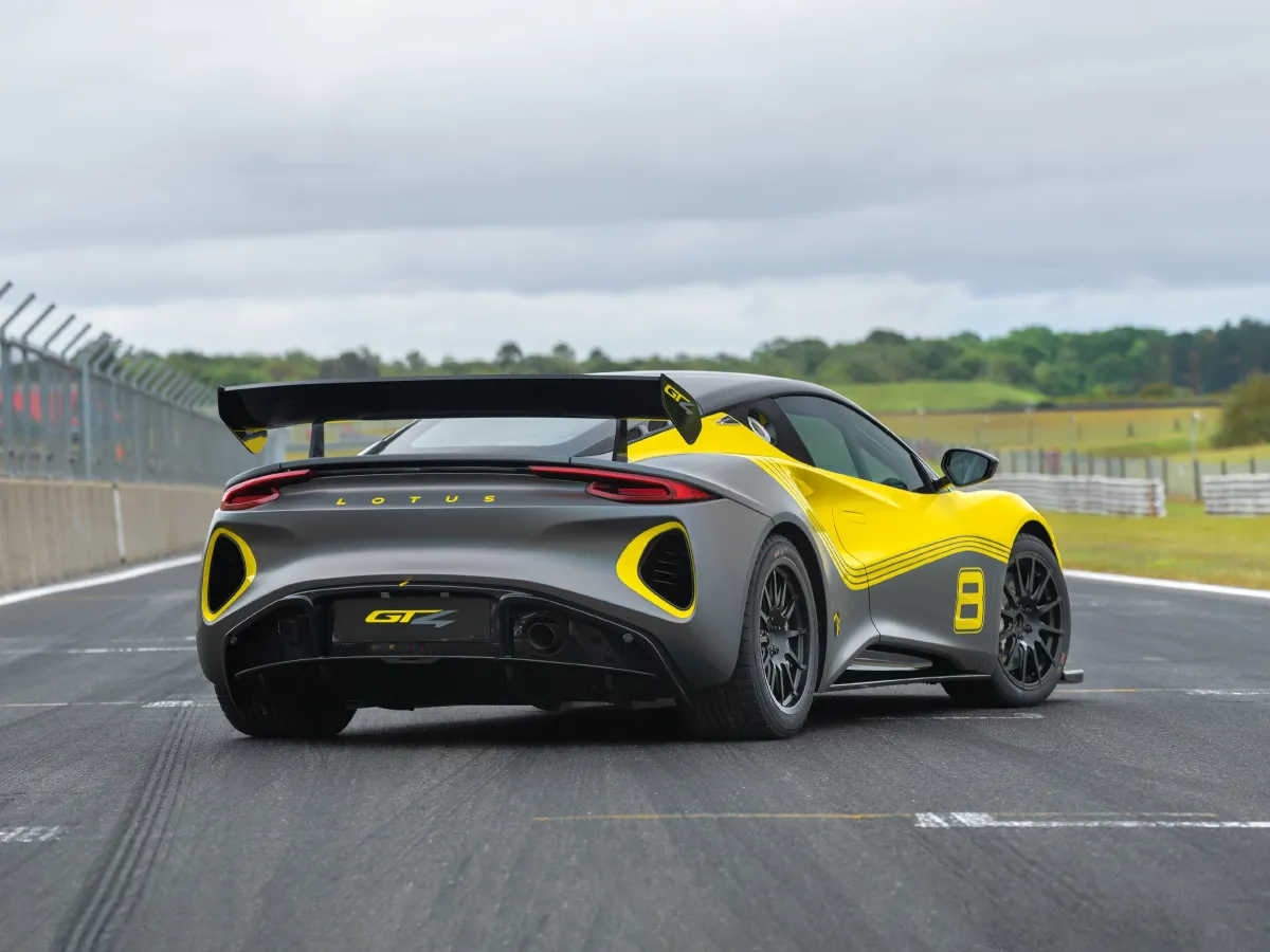 Lotus EMIRA,autocango,china used car exporter,china ev exporter,chinese used car exporter,chinese used ev exporter