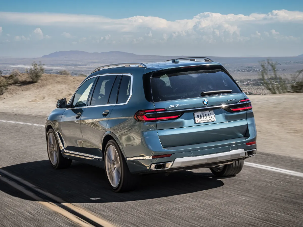 BMW X7,autocango,china used car exporter,china ev exporter,chinese used car exporter,chinese used ev exporter