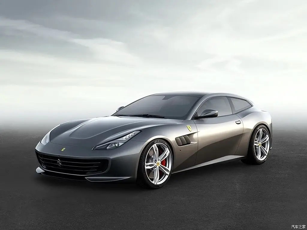 Ferrari GTC4 Lusso