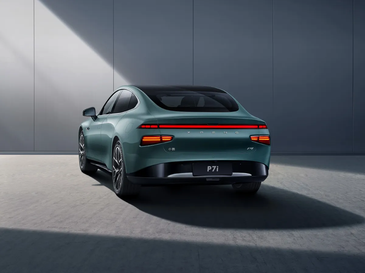 Xpeng P7,autocango,china used car exporter,china ev exporter,chinese used car exporter,chinese used ev exporter