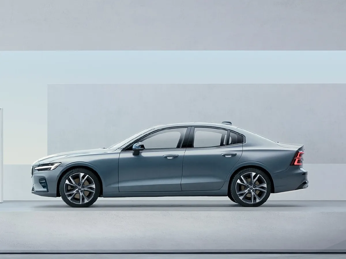 Volvo S60,autocango,china used car exporter,china ev exporter,chinese used car exporter,chinese used ev exporter