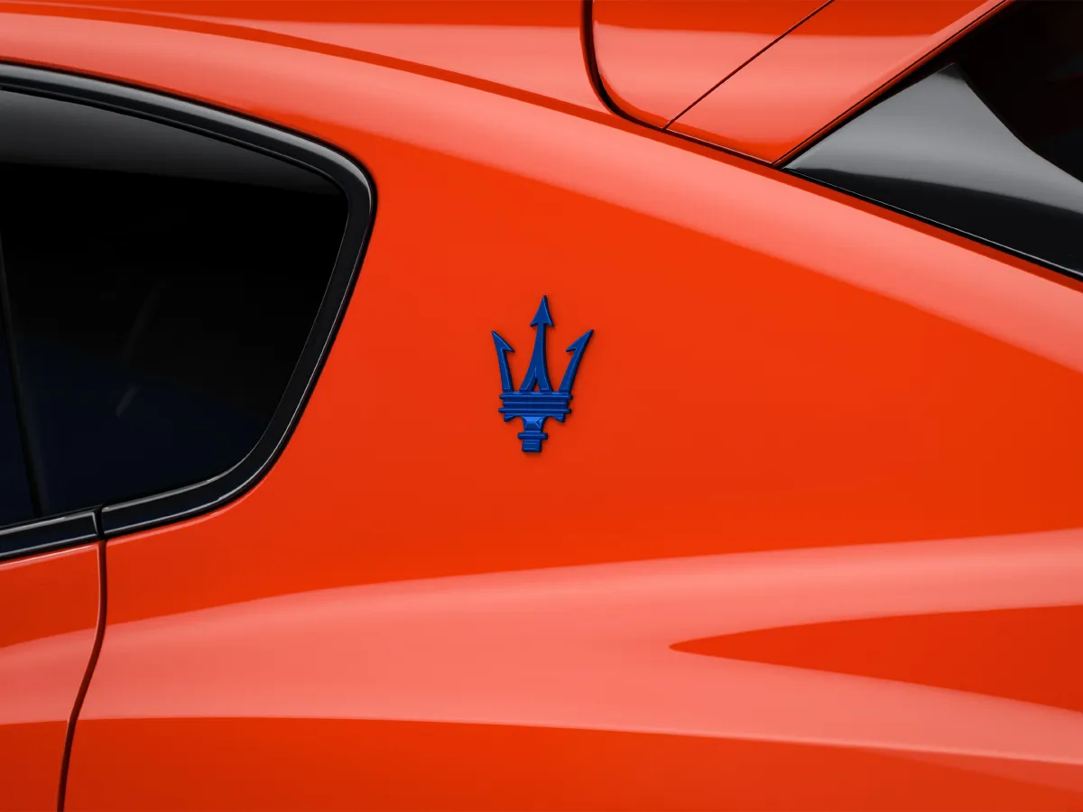 Maserati Levante,autocango,china used car exporter,china ev exporter,chinese used car exporter,chinese used ev exporter