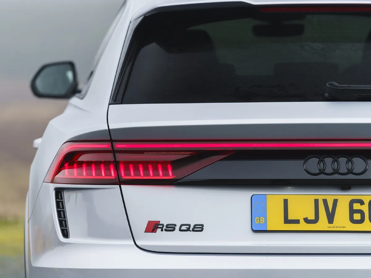 Audi RS Q8,autocango,china used car exporter,china ev exporter,chinese used car exporter,chinese used ev exporter