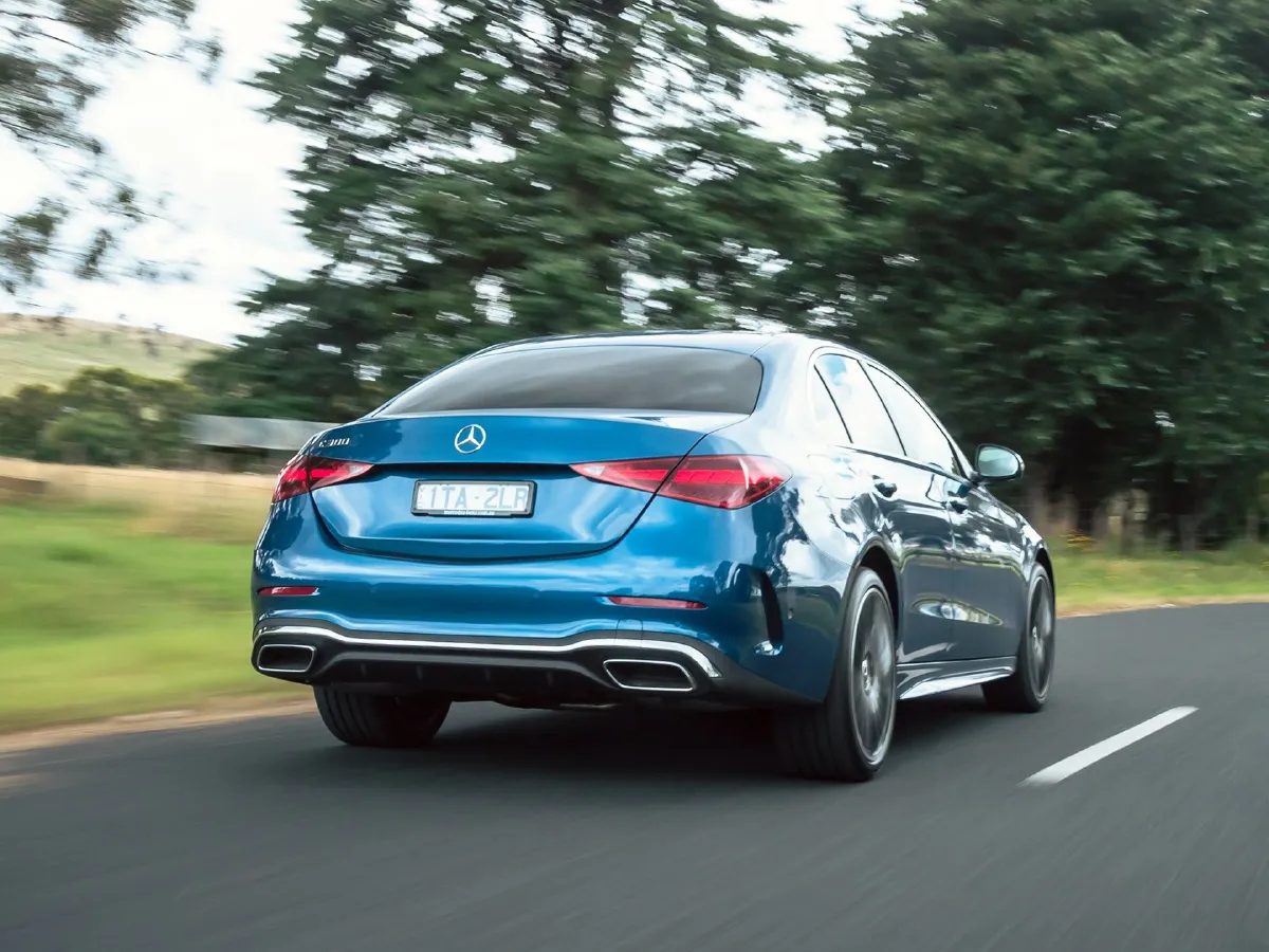 Mercedes-Benz C Class,autocango,china used car exporter,china ev exporter,chinese used car exporter,chinese used ev exporter