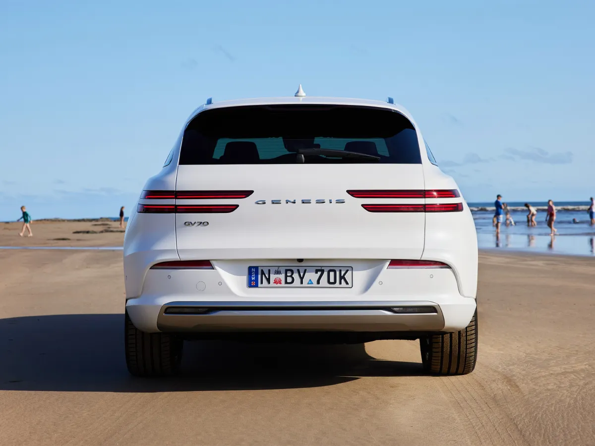 Genesis GV70,autocango,china used car exporter,china ev exporter,chinese used car exporter,chinese used ev exporter